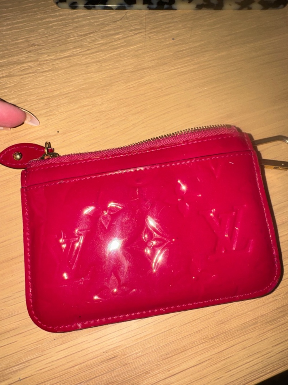 Louis Vuitton Vernis Patent Key Coin Pouch in Deep Pink - Picture 4 of 4